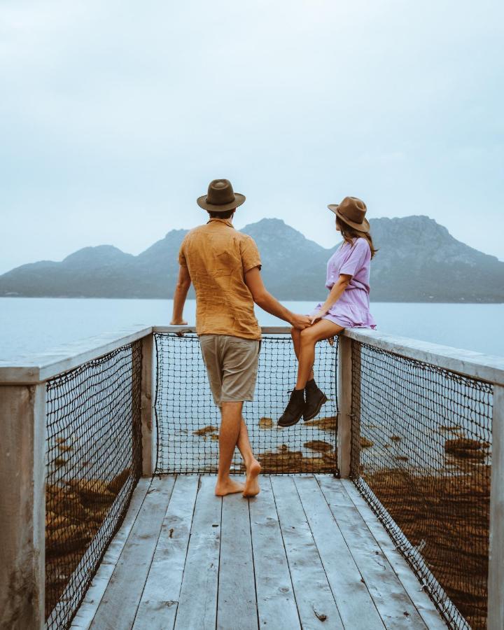 Отель Picnic Island Коулс-Бей Экстерьер фото