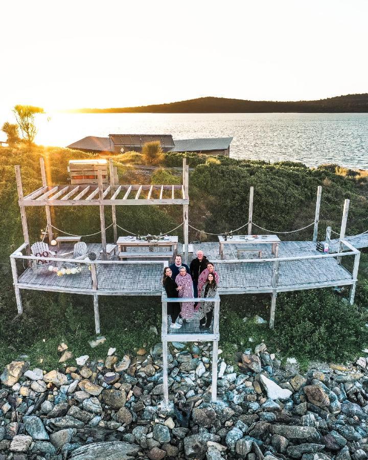 Отель Picnic Island Коулс-Бей Экстерьер фото