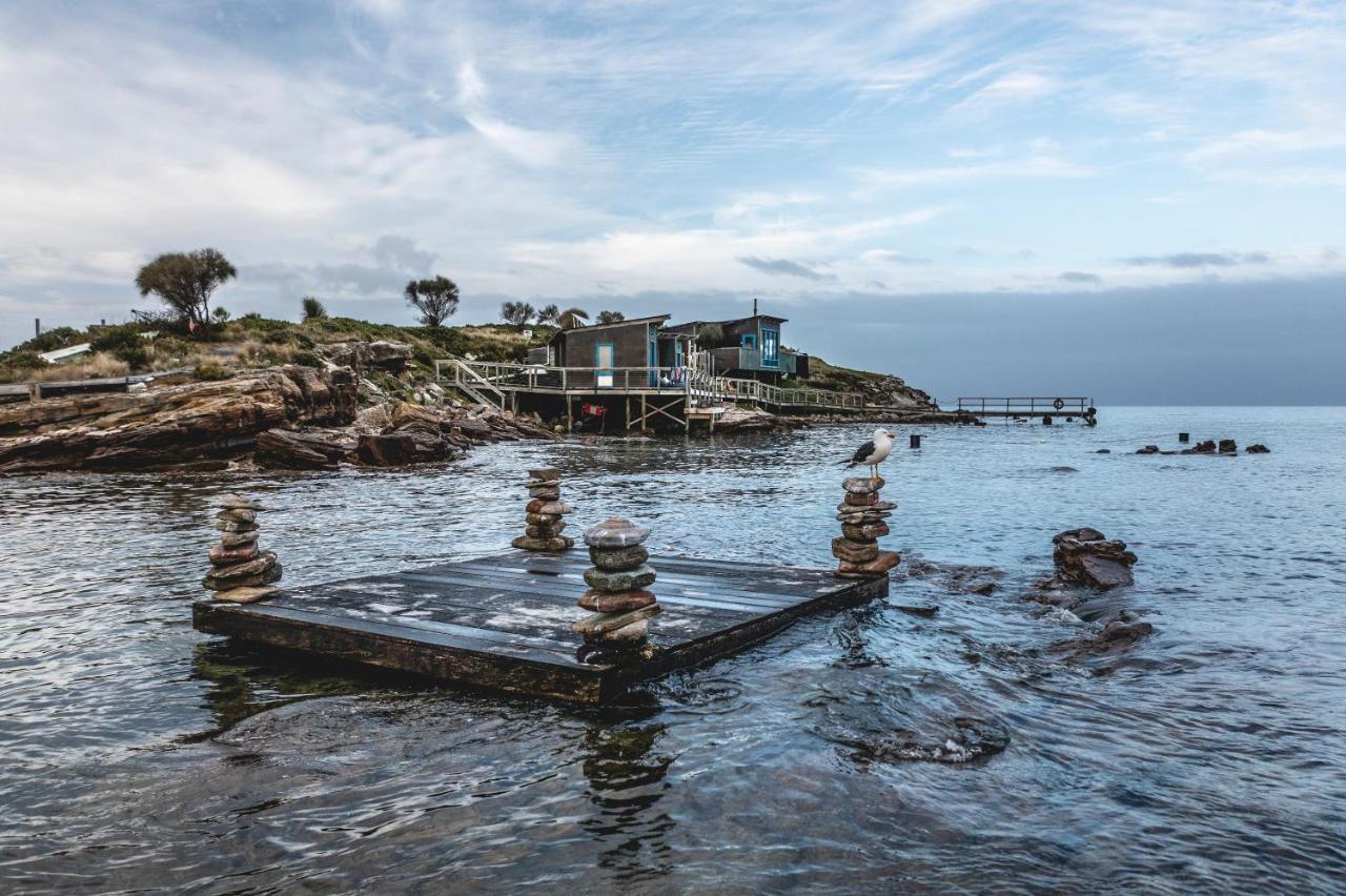 Отель Picnic Island Коулс-Бей Экстерьер фото