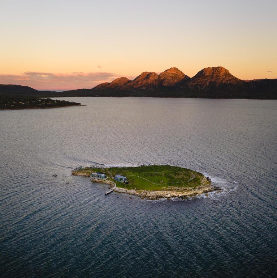 Отель Picnic Island Коулс-Бей Экстерьер фото