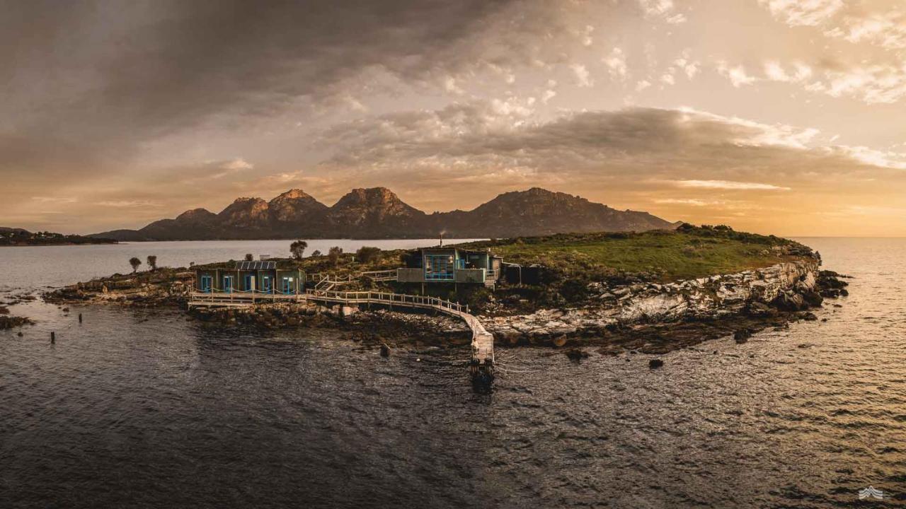 Отель Picnic Island Коулс-Бей Экстерьер фото