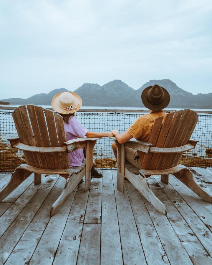 Отель Picnic Island Коулс-Бей Экстерьер фото