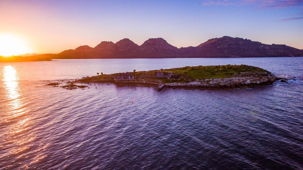 Отель Picnic Island Коулс-Бей Экстерьер фото